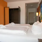 Hotel Alembra - Wein Style