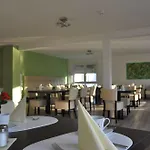 Alembra - Wein Style 酒店 特里尔